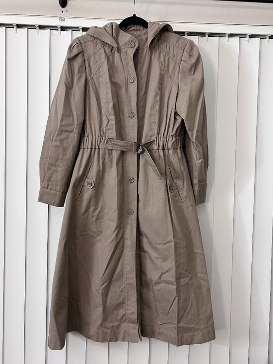 Juno Jackets & Blazers - Women's Vintage Juno Trench Coat Size 10 in Mint Condition